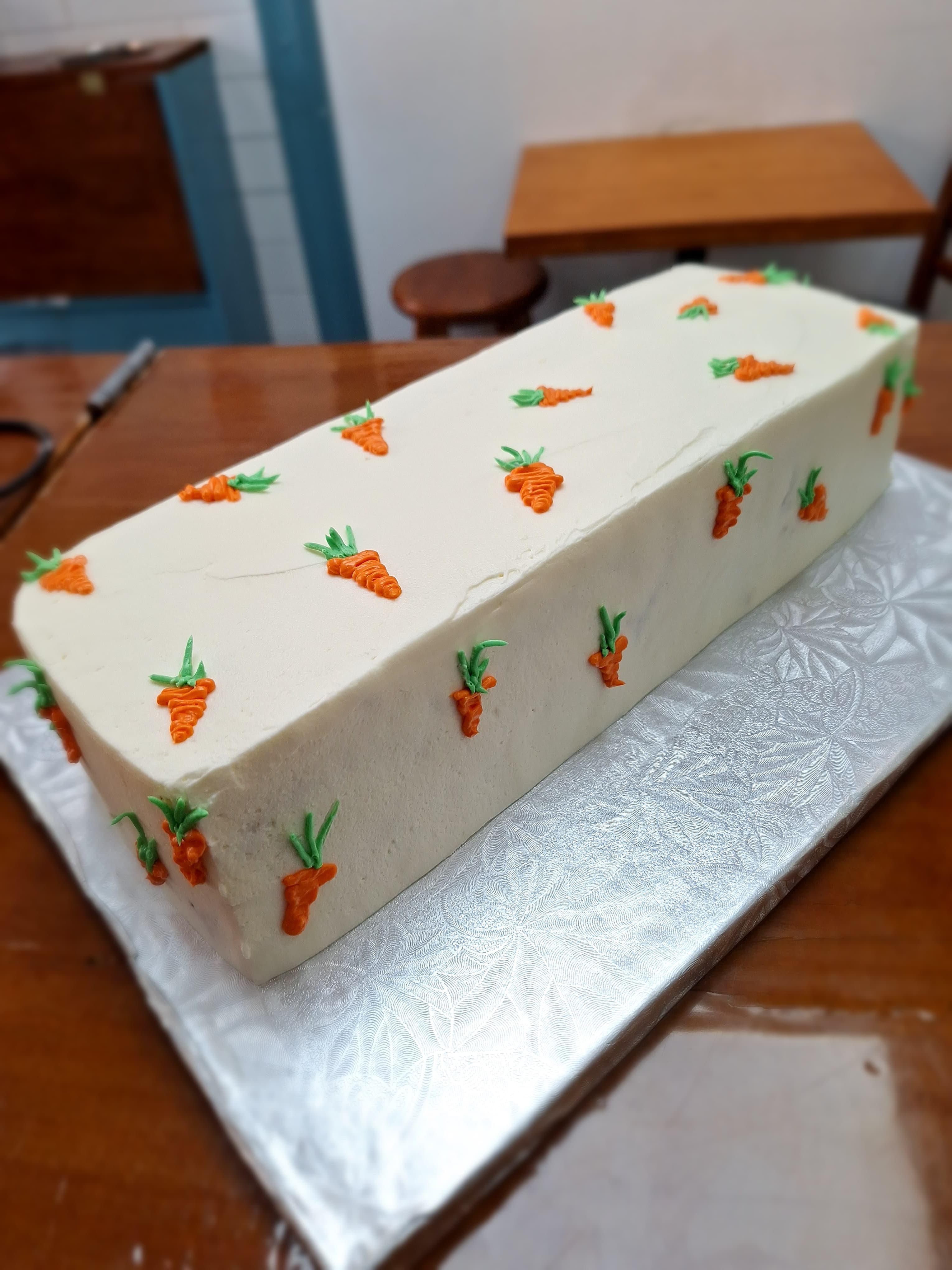 Carrot sheet cake 